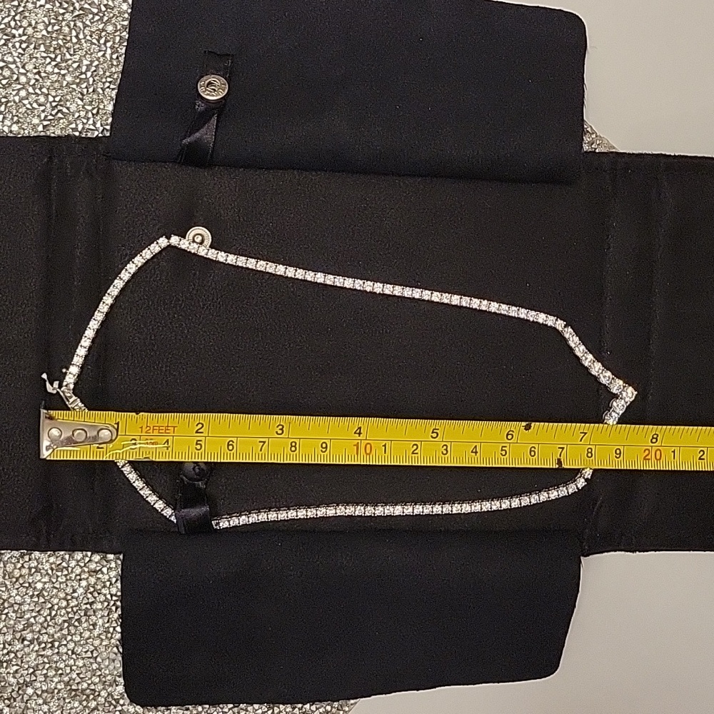 Elegant Silver Necklace - Picture 12 of 14